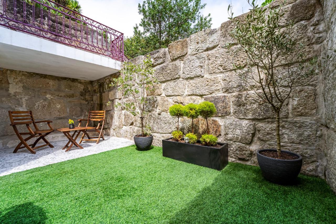 Ferienwohnung Private Garden In Porto City Center Exterior foto